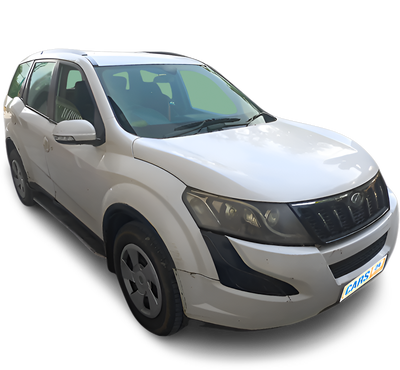 Mahindra XUV500-img